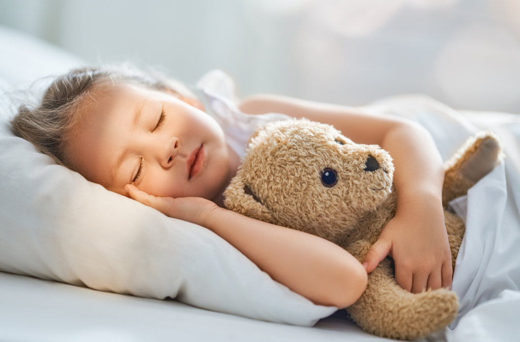 Aider votre Enfant à Mieux Dormir : 3 Astuces Infaillibles